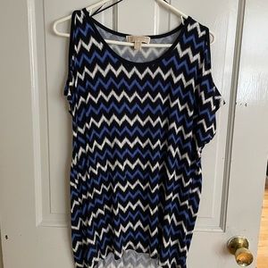 Zig Zag Michael kors cold shoulder blouse